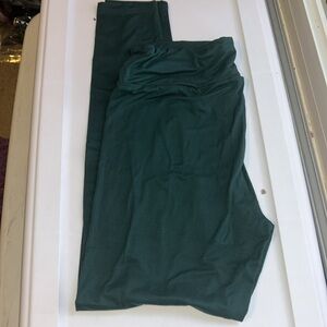 Lularoe Hunter green leggings